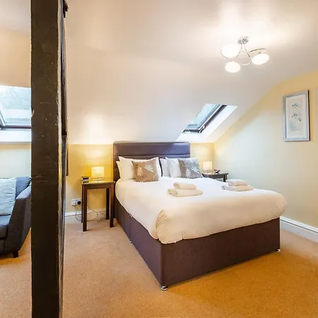 דירה 4 Bed In Ambleside Oc-Lr109 *