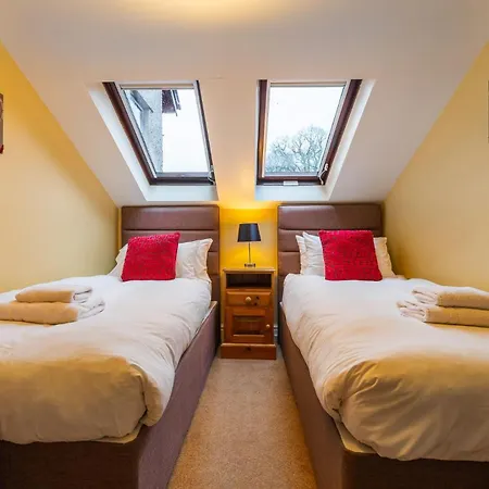 דירה 4 Bed In Ambleside Oc-Lr109