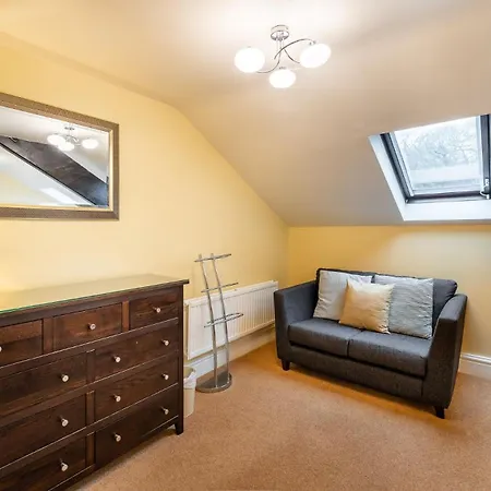 4 Bed In Ambleside Oc-Lr109 *