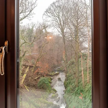 דירה 4 Bed In Ambleside Oc-Lr109 *